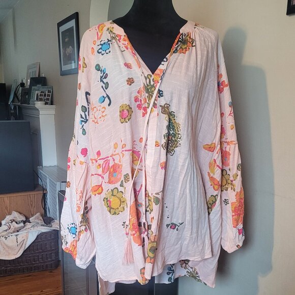 Boho‎ Chic Floral Top - Picture 1 of 3
